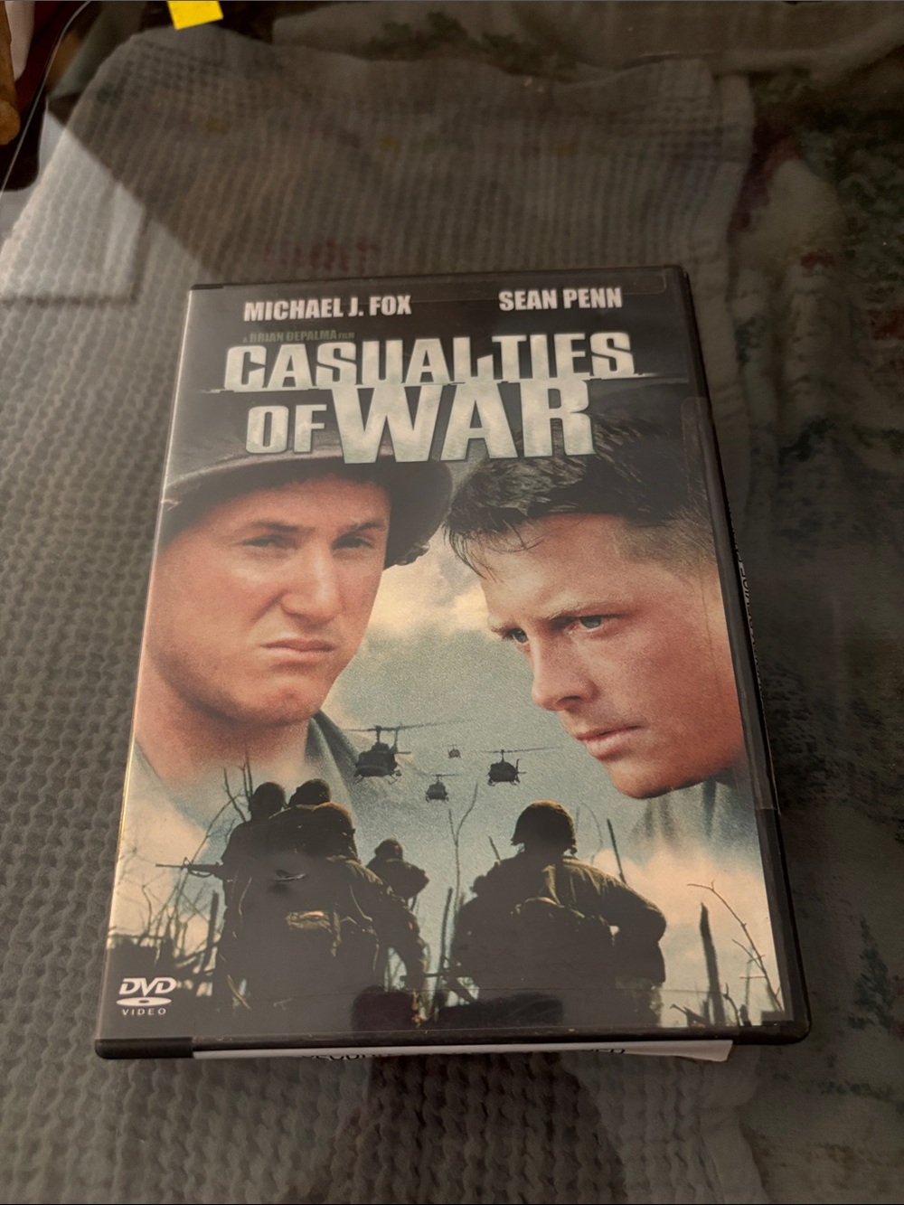 Casualties of War (DVD) - Michael J. Fox, Sean Penn - Black